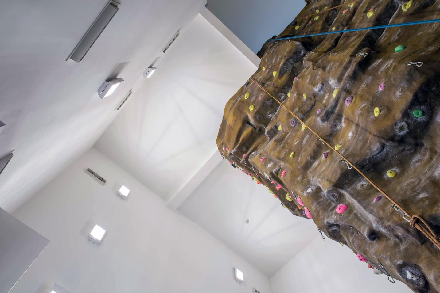 DA-NIGHTSHADE - Image 24