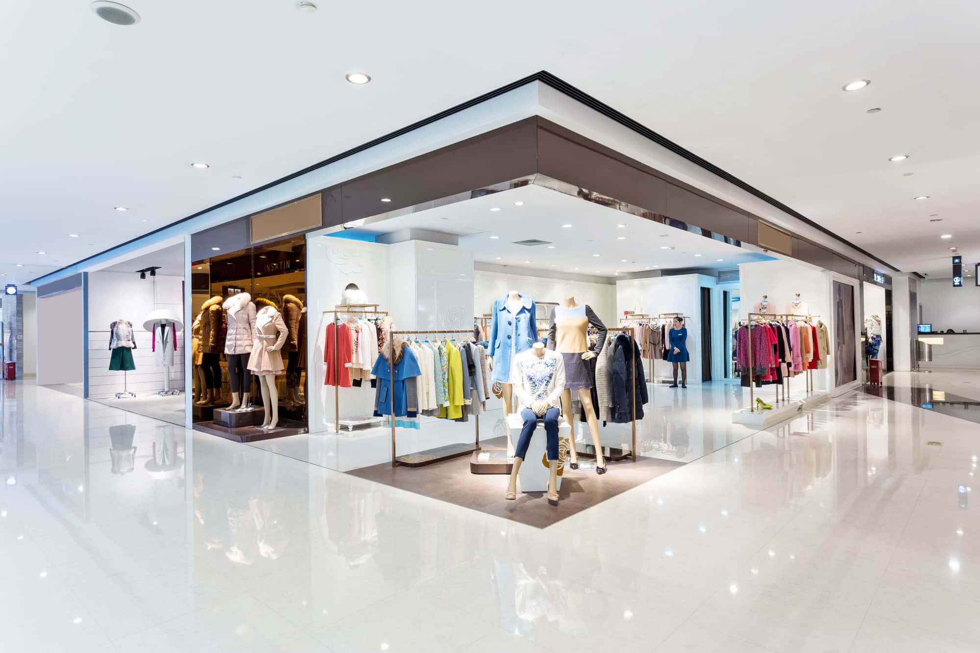 Light Up Your Shopping Centre Project: The Ultimate Guide to Choosing the Best LED Lighting Supplier